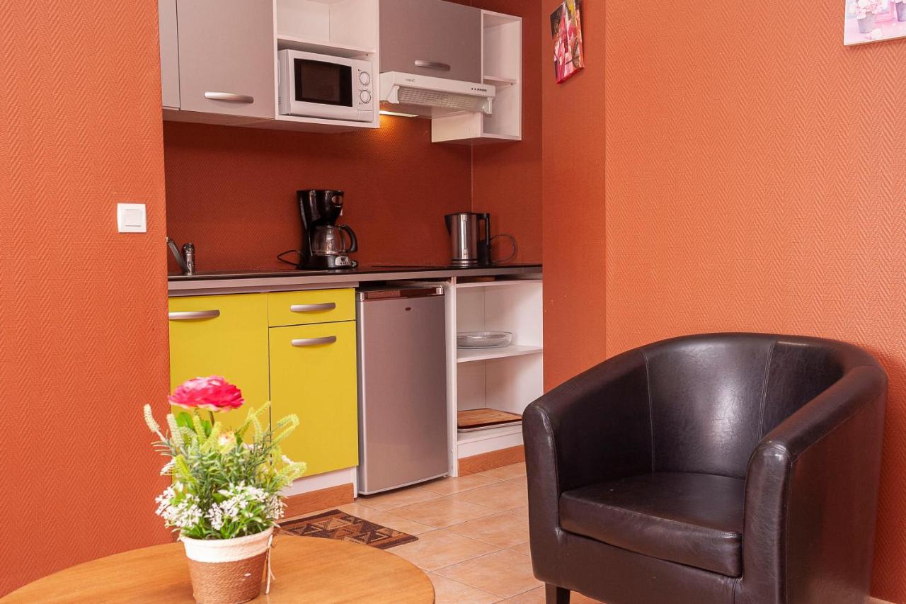 Le Catalan - Hotel Et Appartements Mont-Louis Esterno foto