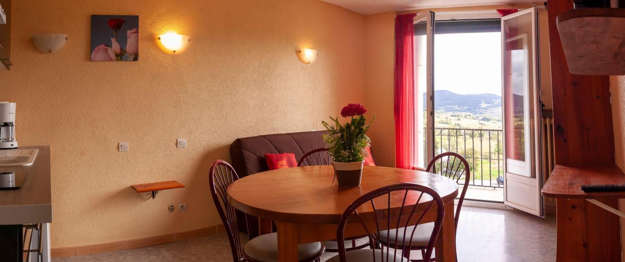 Le Catalan - Hotel Et Appartements Mont-Louis Esterno foto