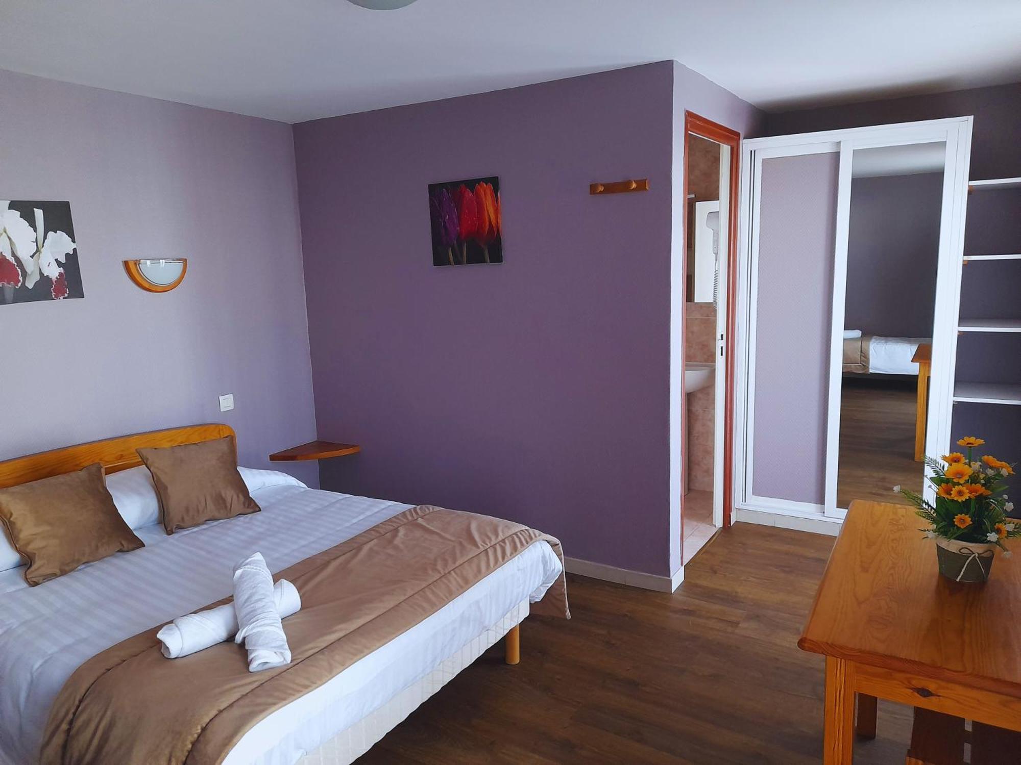 Le Catalan - Hotel Et Appartements Mont-Louis Esterno foto